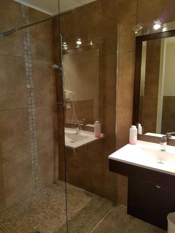 Bed and Breakfast L'Oustaou Chateau-Arnoux-Saint-Auban Esterno foto
