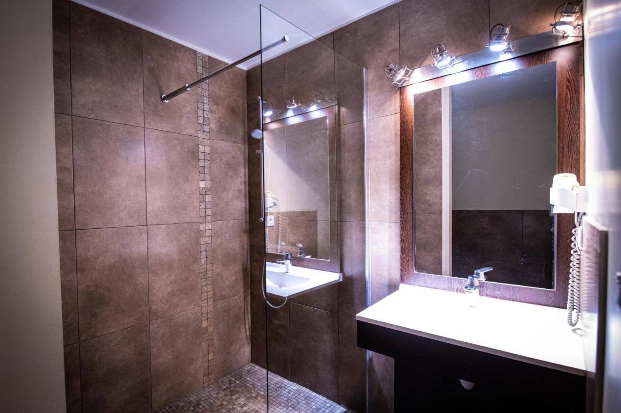 Bed and Breakfast L'Oustaou Chateau-Arnoux-Saint-Auban Esterno foto