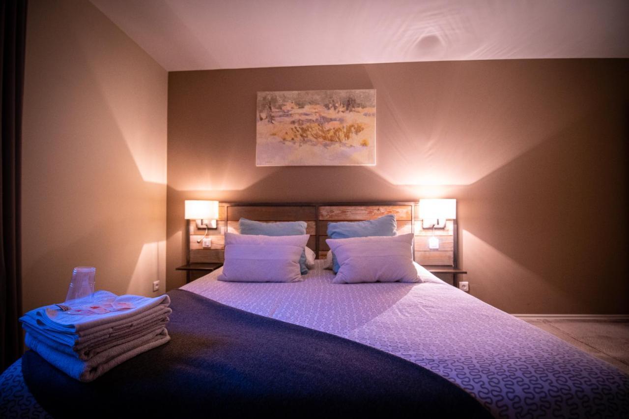 Bed and Breakfast L'Oustaou Chateau-Arnoux-Saint-Auban Esterno foto